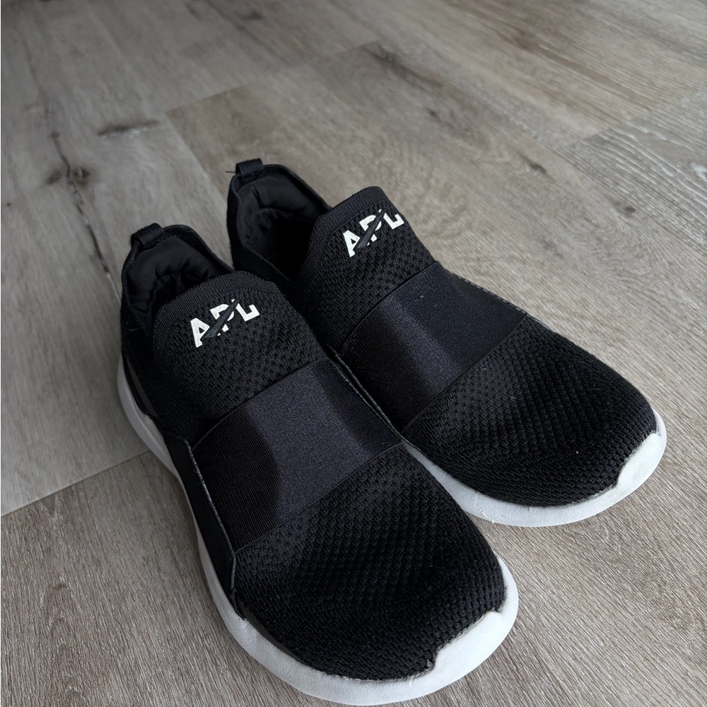 APL Black Techloom Bliss